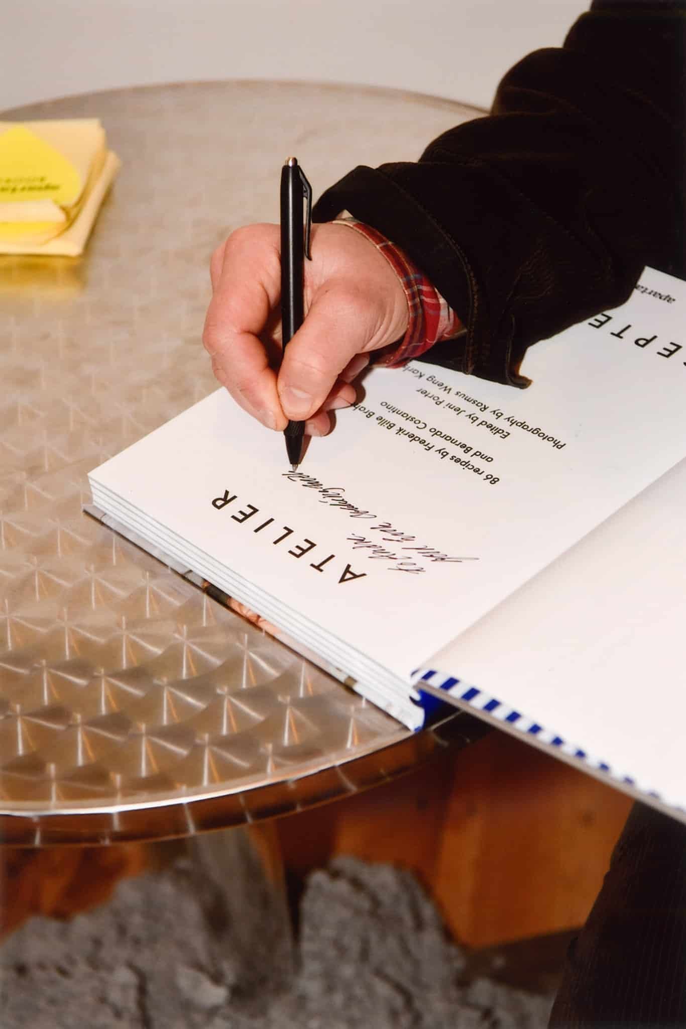 Apartamento Magazine - Apartamento Bookshop in Berlin