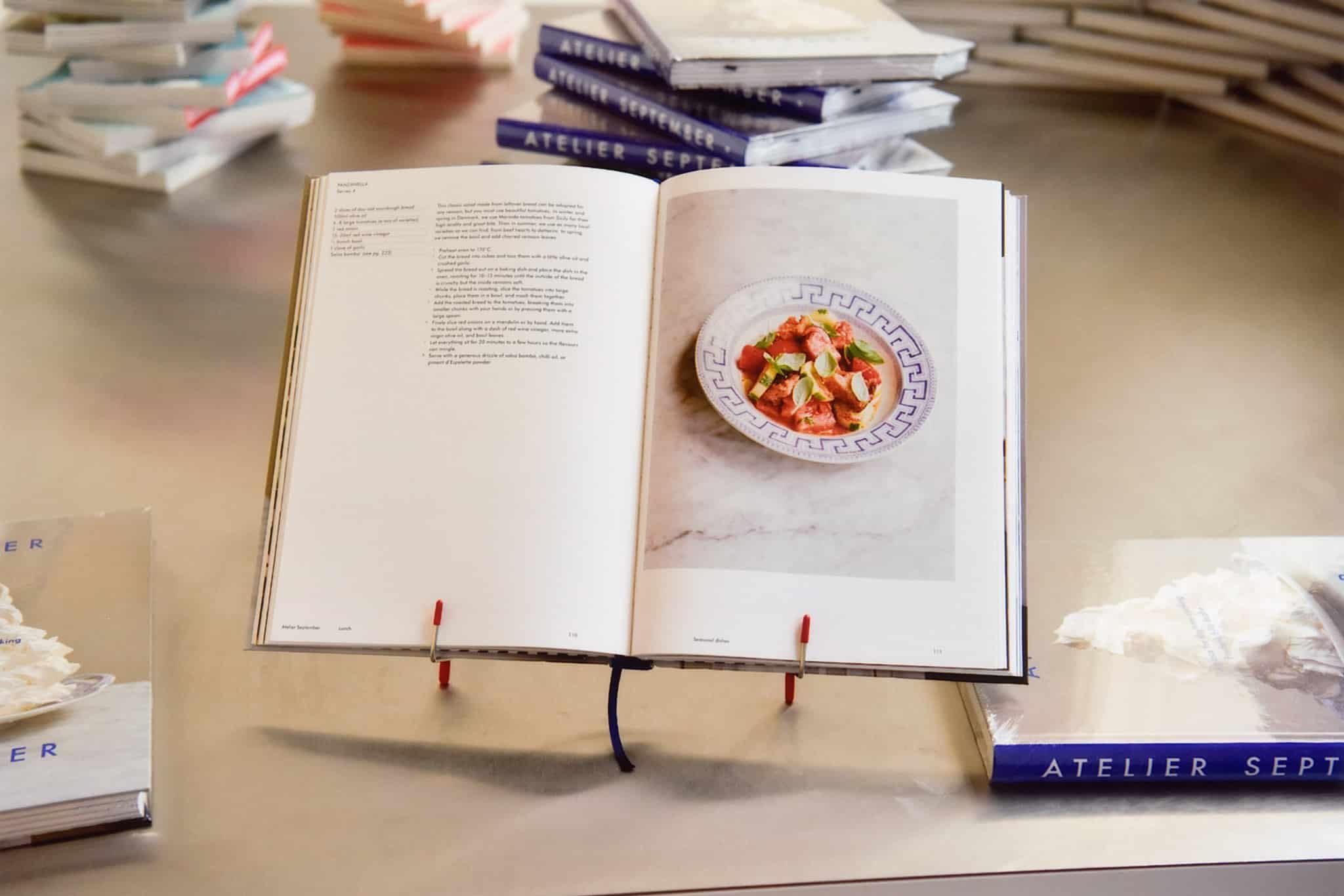 Apartamento Magazine - Apartamento Bookshop in Berlin