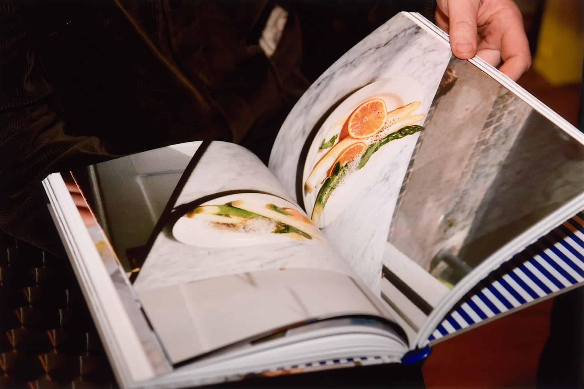 Apartamento Magazine - Apartamento Bookshop in Berlin