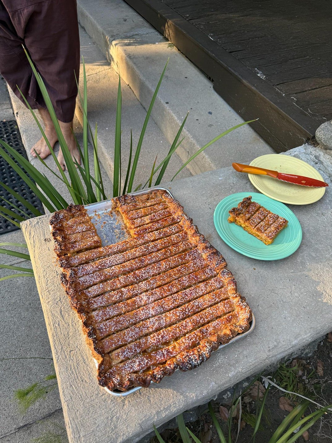 Apartamento Magazine - Alessandro Giannatempo’s Dom Top Slab Pie