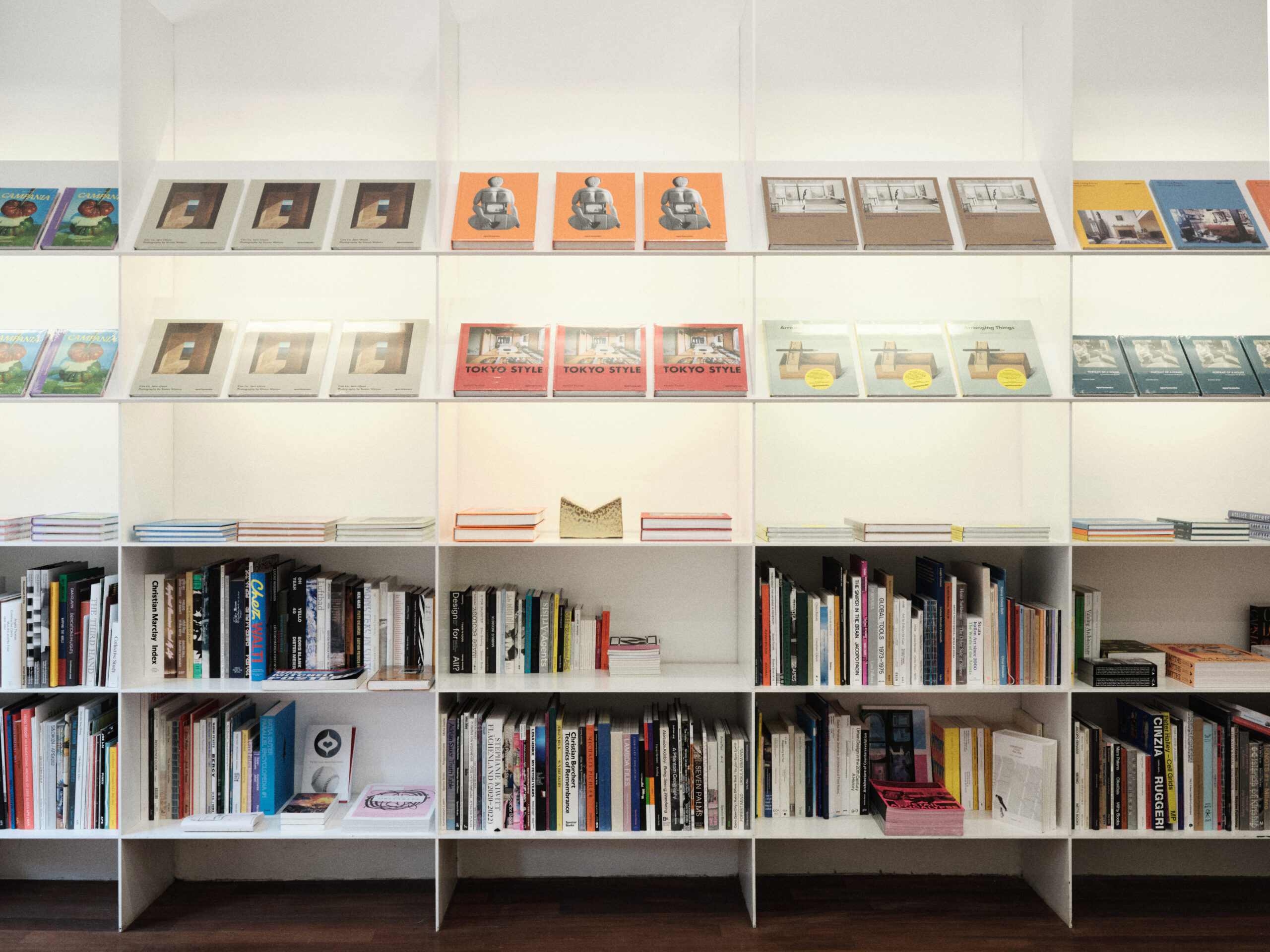 Apartamento Magazine - Apartamento Bookshop <p> Milan Design Week 2025