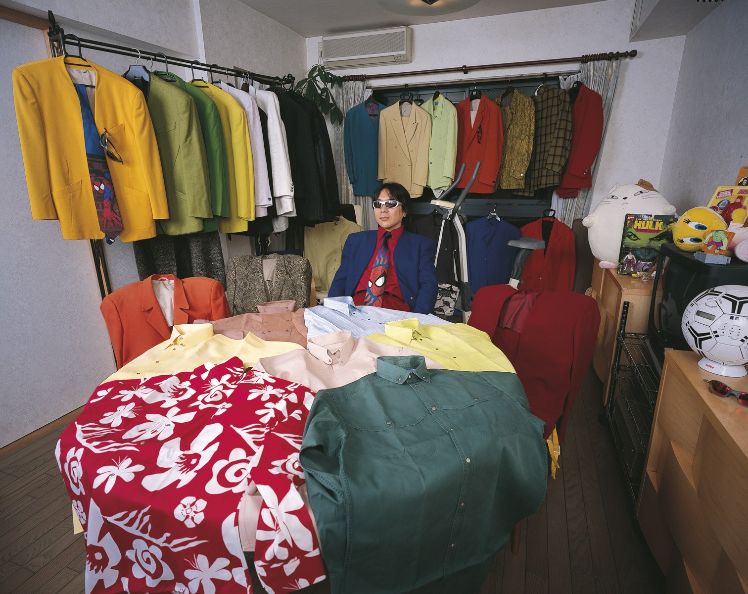 Apartamento Magazine - The Cult of Collecting</br>by Isabella Burley