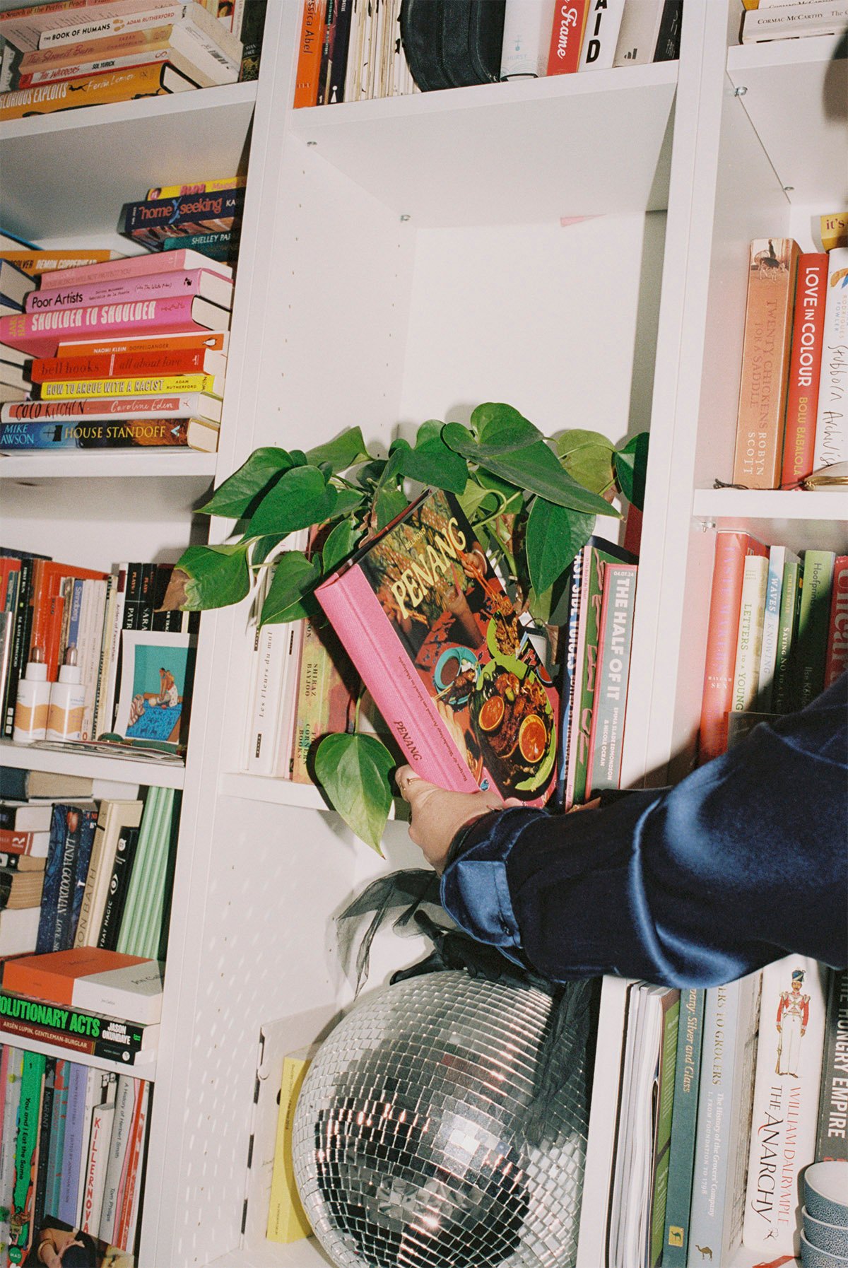 Apartamento Magazine - A conversation with Anna Sulan Masing