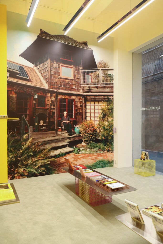 Apartamento Magazine - ARoom by Apartamento