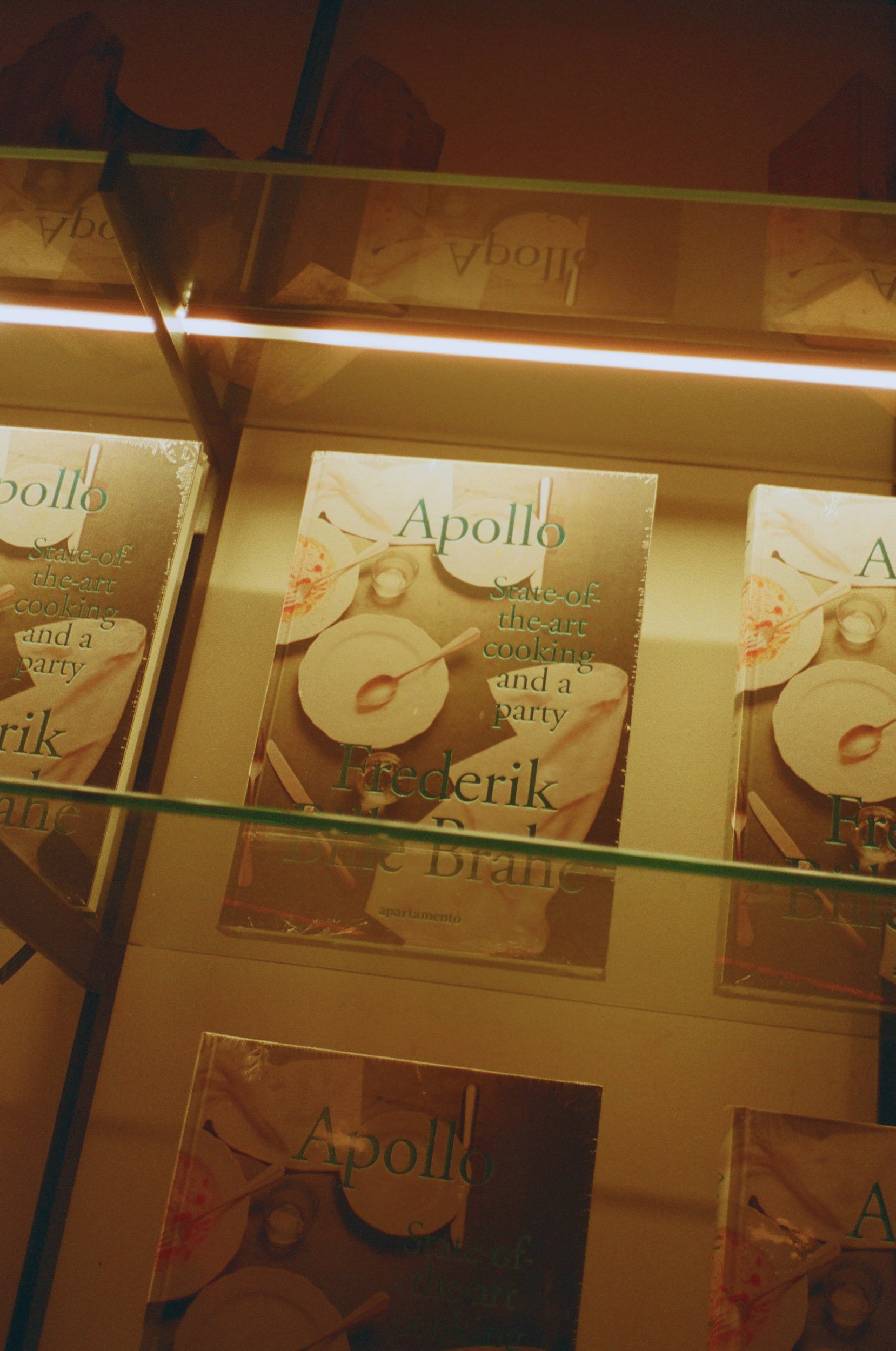 Apartamento Magazine - Apollo: </p>A book launch and a party