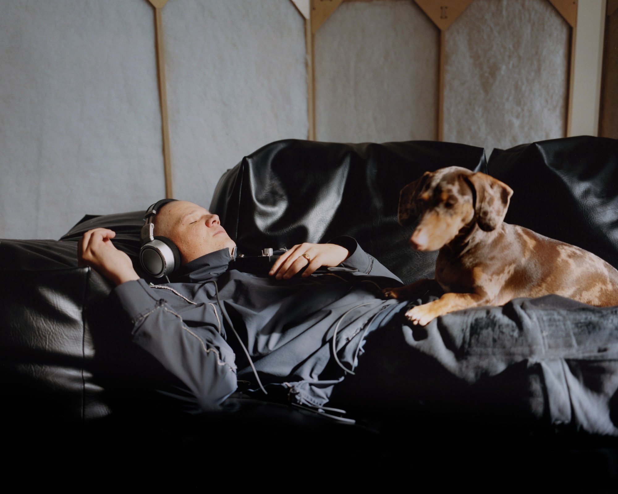 Apartamento Magazine - Deaton Chris Anthony