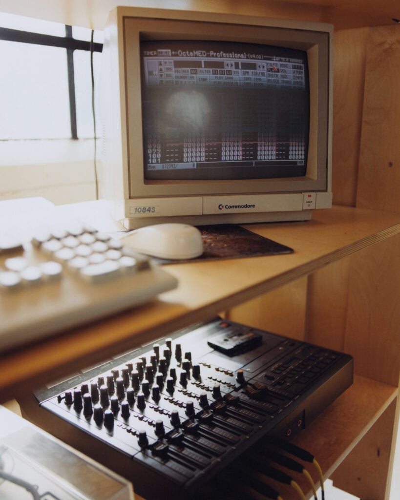 Apartamento Magazine - Deaton Chris Anthony