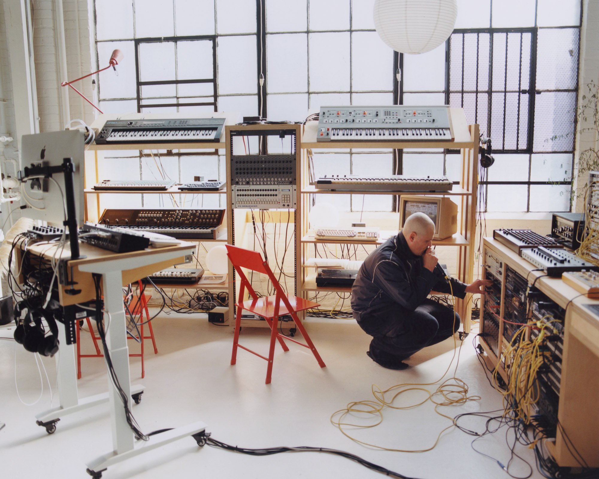 Apartamento Magazine - Deaton Chris Anthony