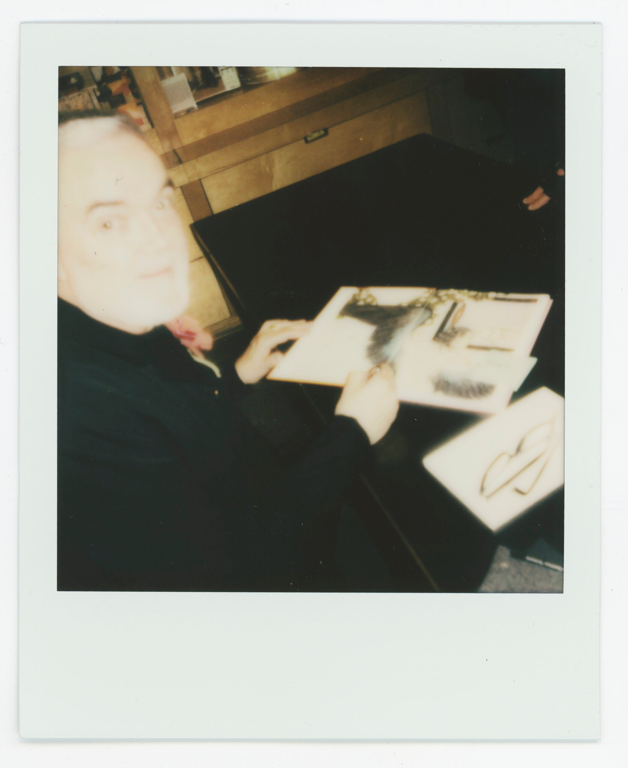 Apartamento Magazine - <em>Mel Odom – Gorgeous!</em> – Signing in New York