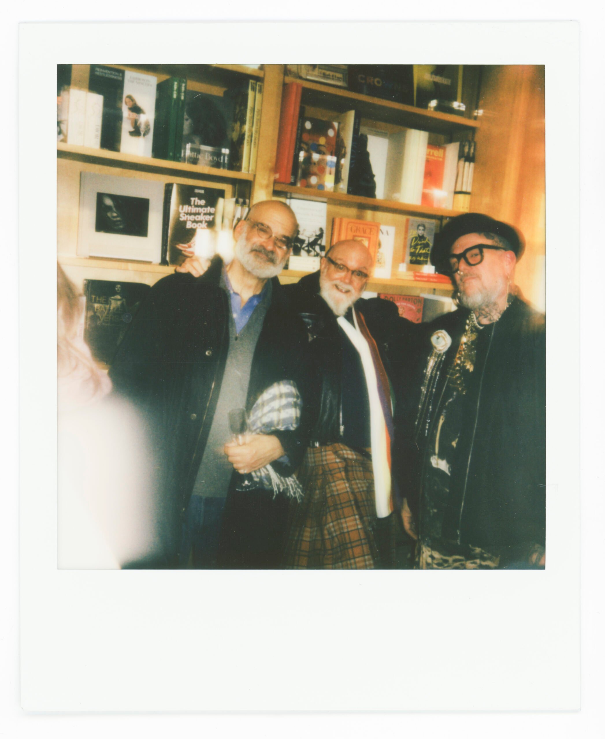 Apartamento Magazine - <em>Mel Odom – Gorgeous!</em> – Signing in New York