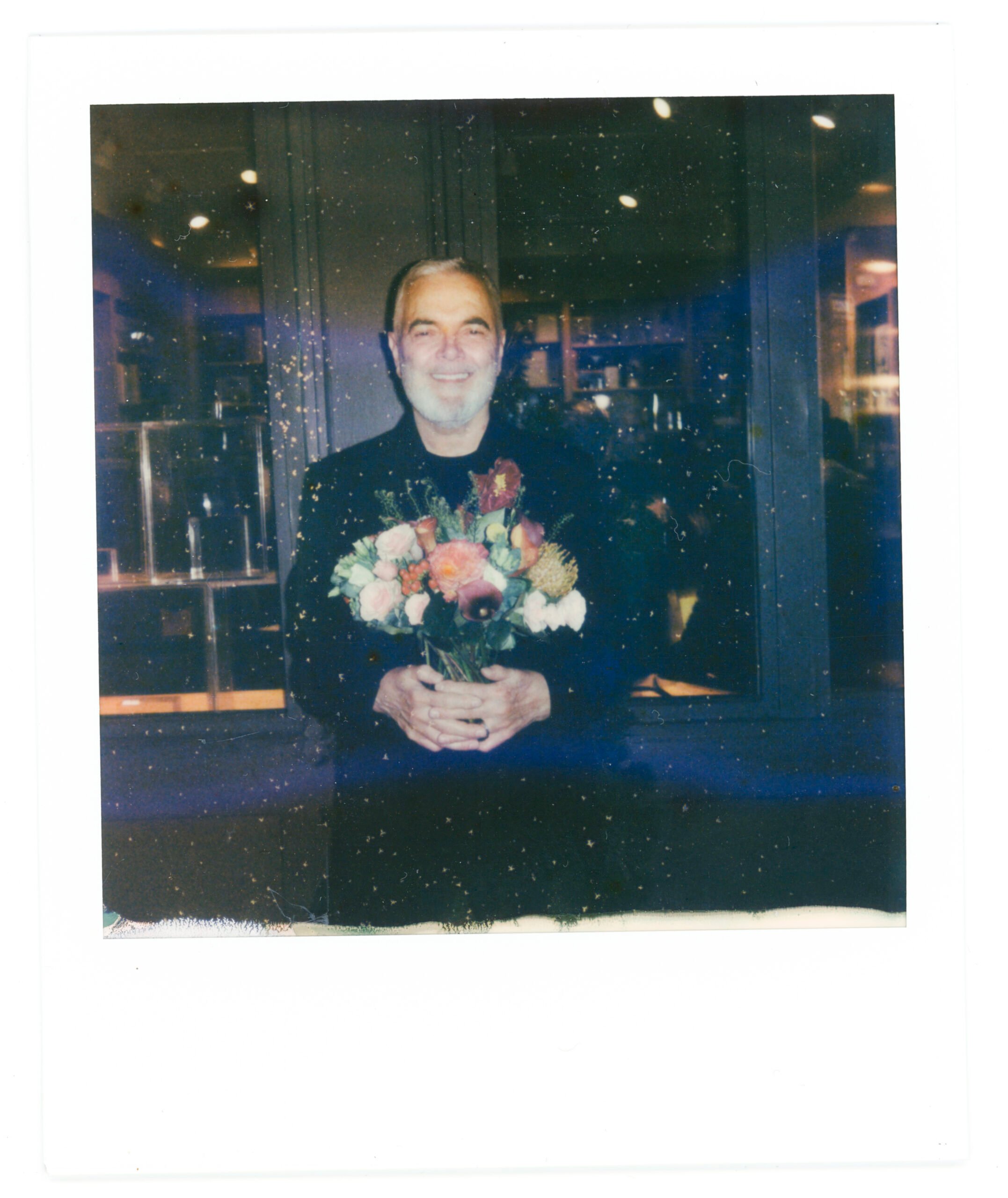 Apartamento Magazine - <em>Mel Odom – Gorgeous!</em> – Signing in New York