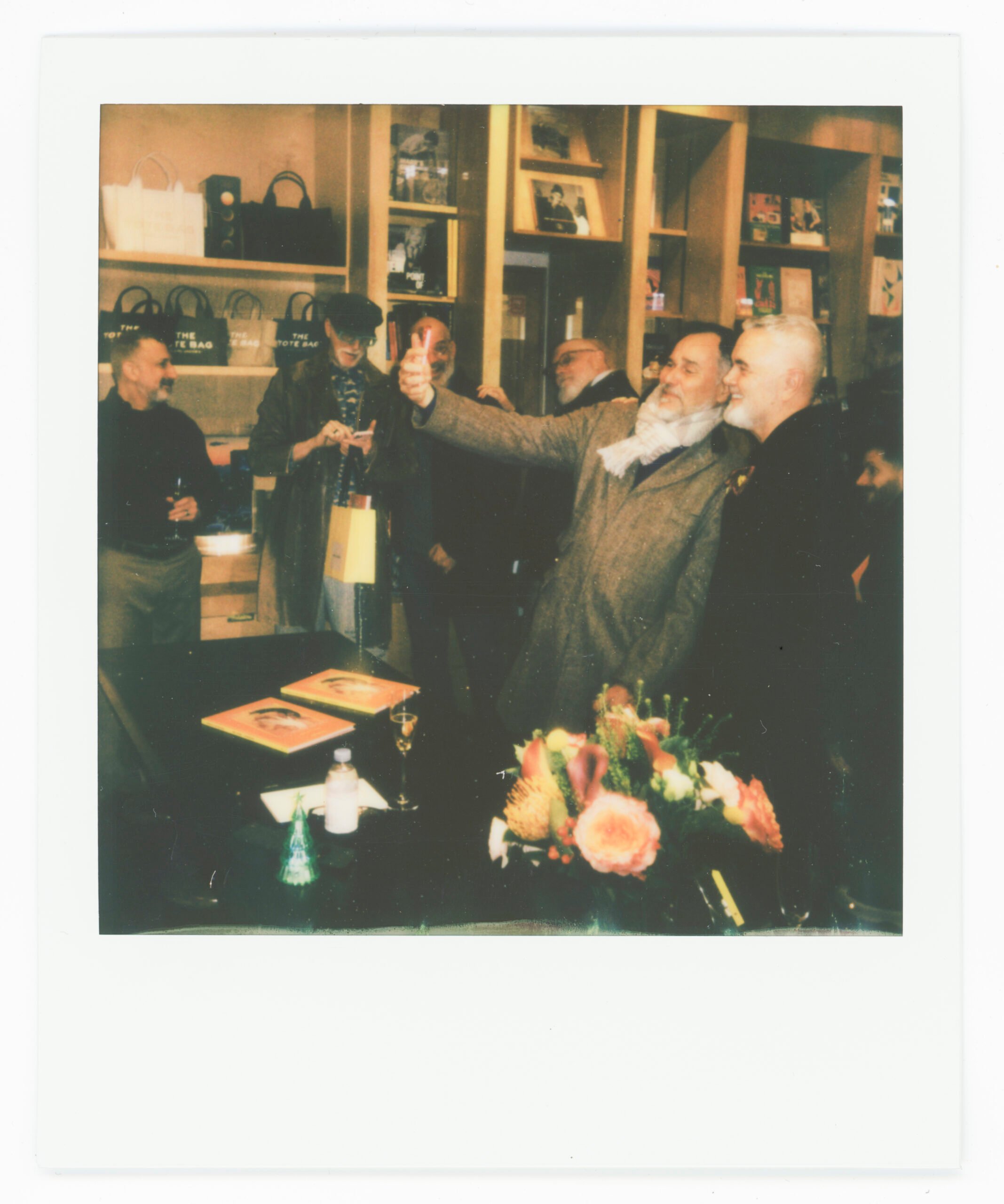 Apartamento Magazine - <em>Mel Odom – Gorgeous!</em> – Signing in New York