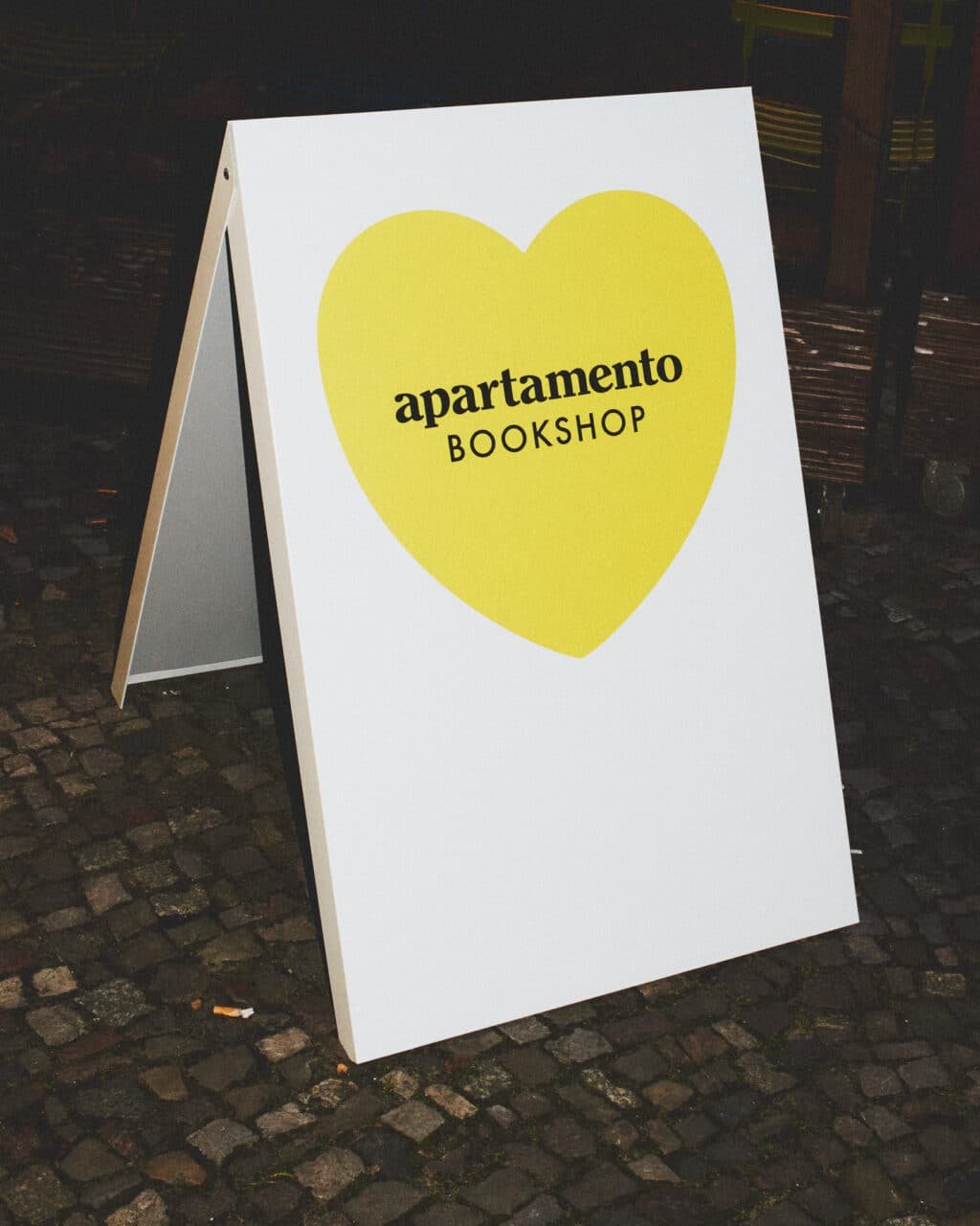 Apartamento Magazine - Apartamento Bookshop in Berlin