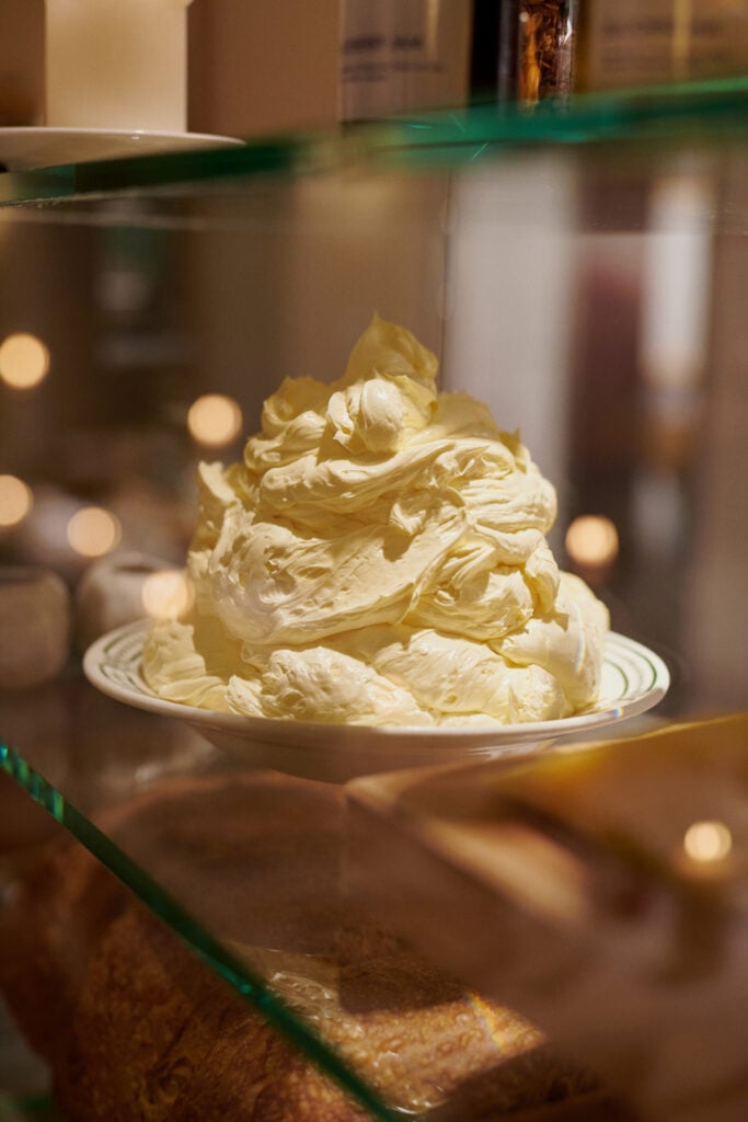 Apartamento Magazine - Dinner in Atelier September <p> with Frederik Bille Brahe