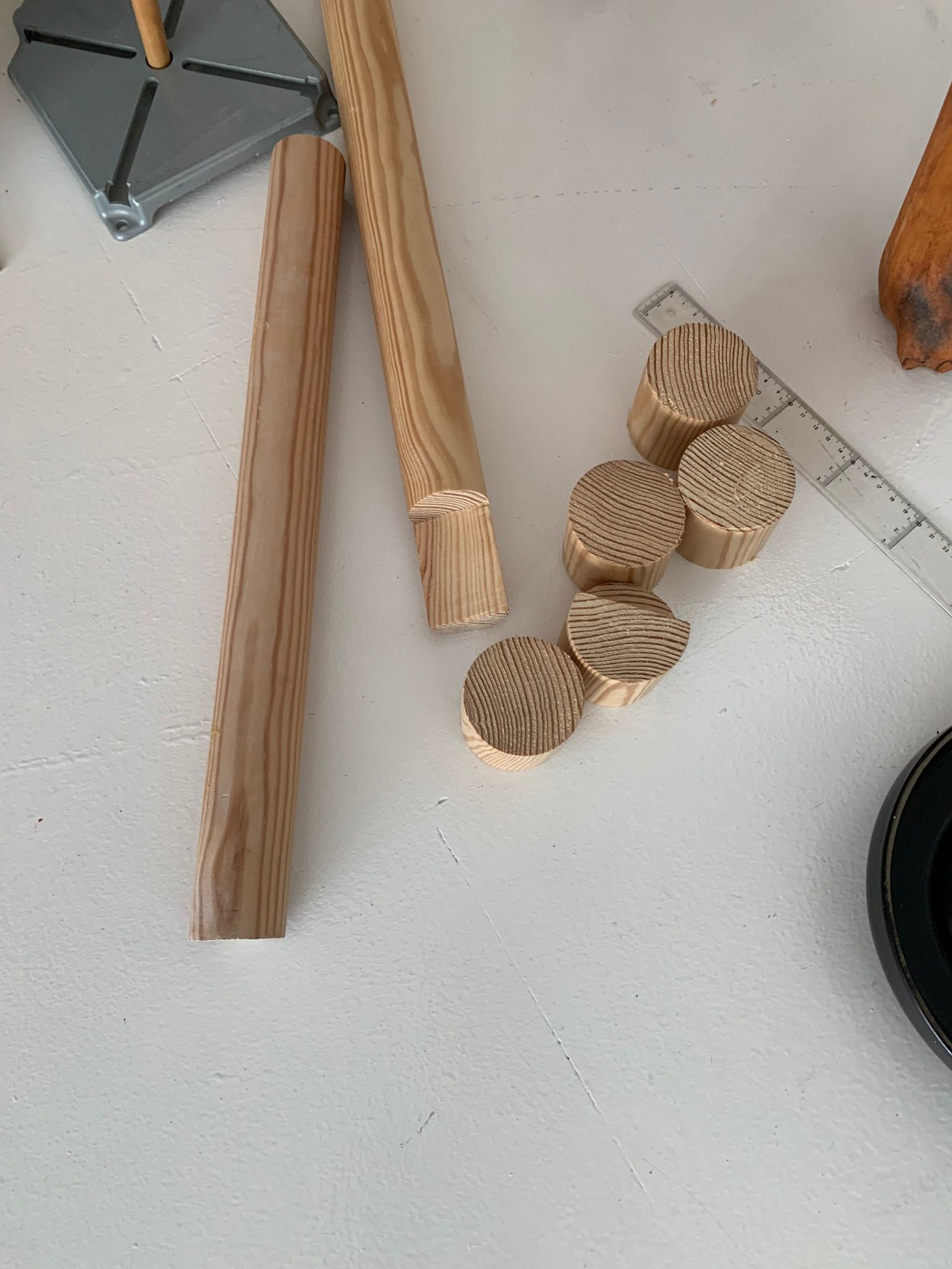 Apartamento Magazine - Klas Ernflo’s Wine Stopper ‘Buddy’