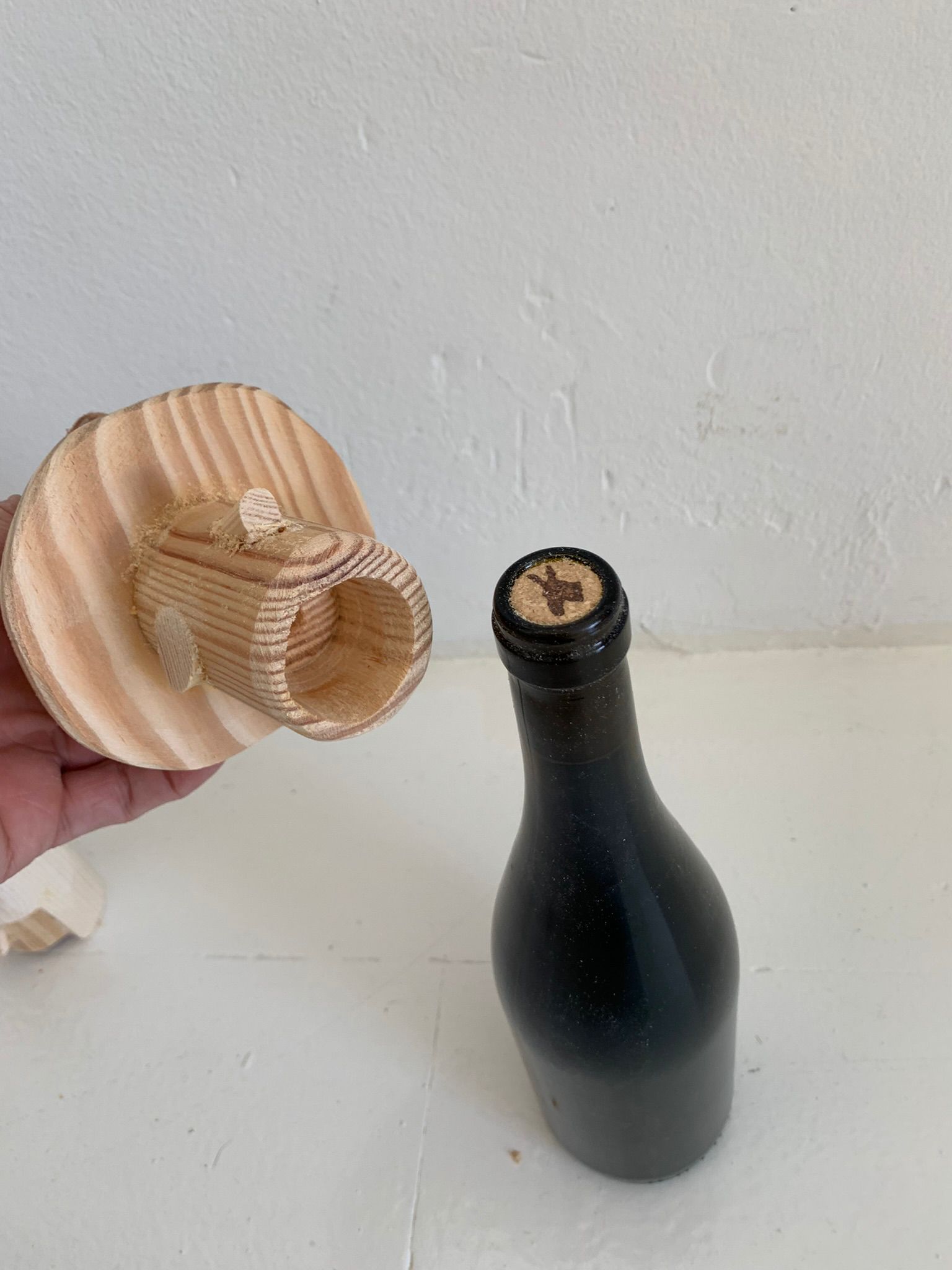 Apartamento Magazine - Klas Ernflo’s Wine Stopper ‘Buddy’